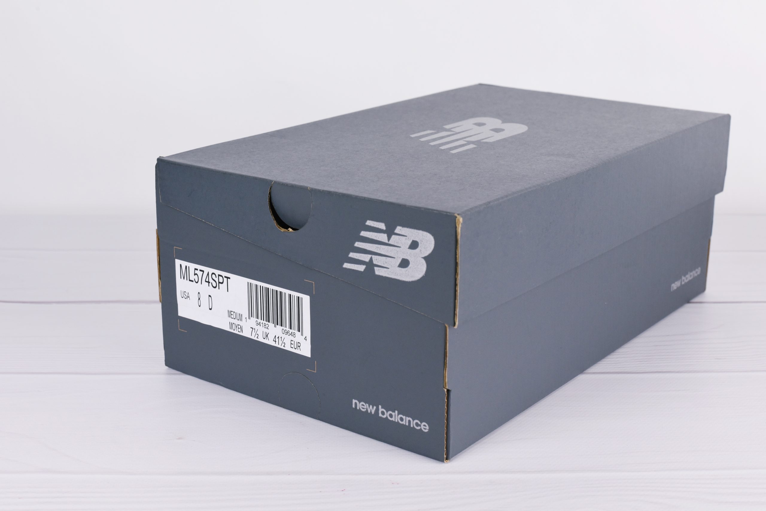 Cum sa recunoasti cutia originala New Balance